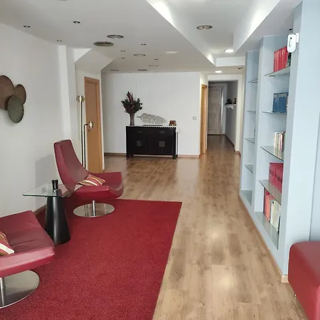 Alojamiento Independiente De Invitados El Olivo El Prat de Llobregat Exterior photo